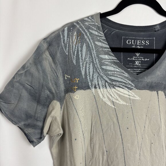 Guess XL Cotton Short Sleeve V Neck Graphic Abstract Paint Floral Tee T Shirt - Picture 2 of 13
